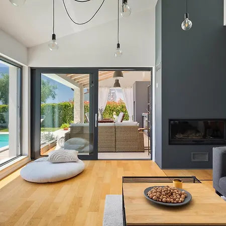 Laurentii Feriehus Poreč